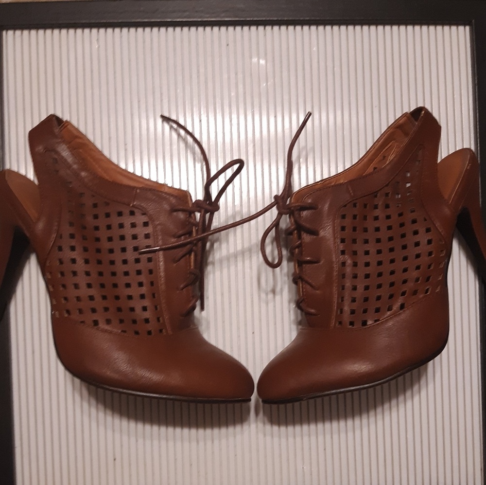TORRID brown heels